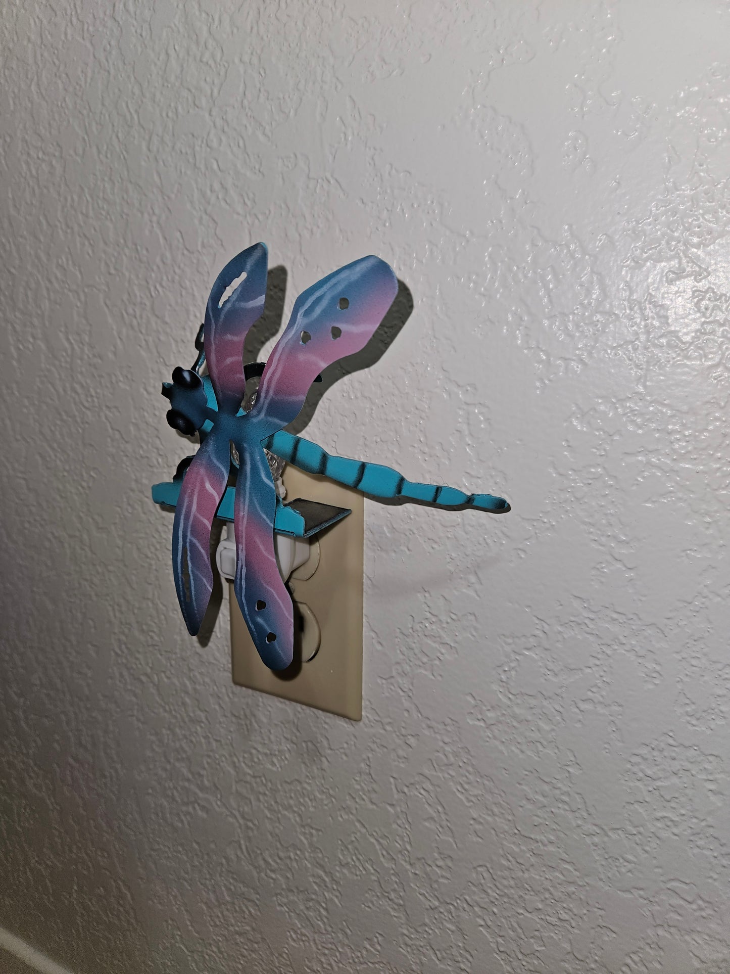 Dragonfly Art in the form of a 3D Night Light made out of Durable Steel